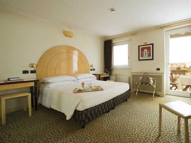 Hotel Gregoriana Rzym Zewnętrze zdjęcie