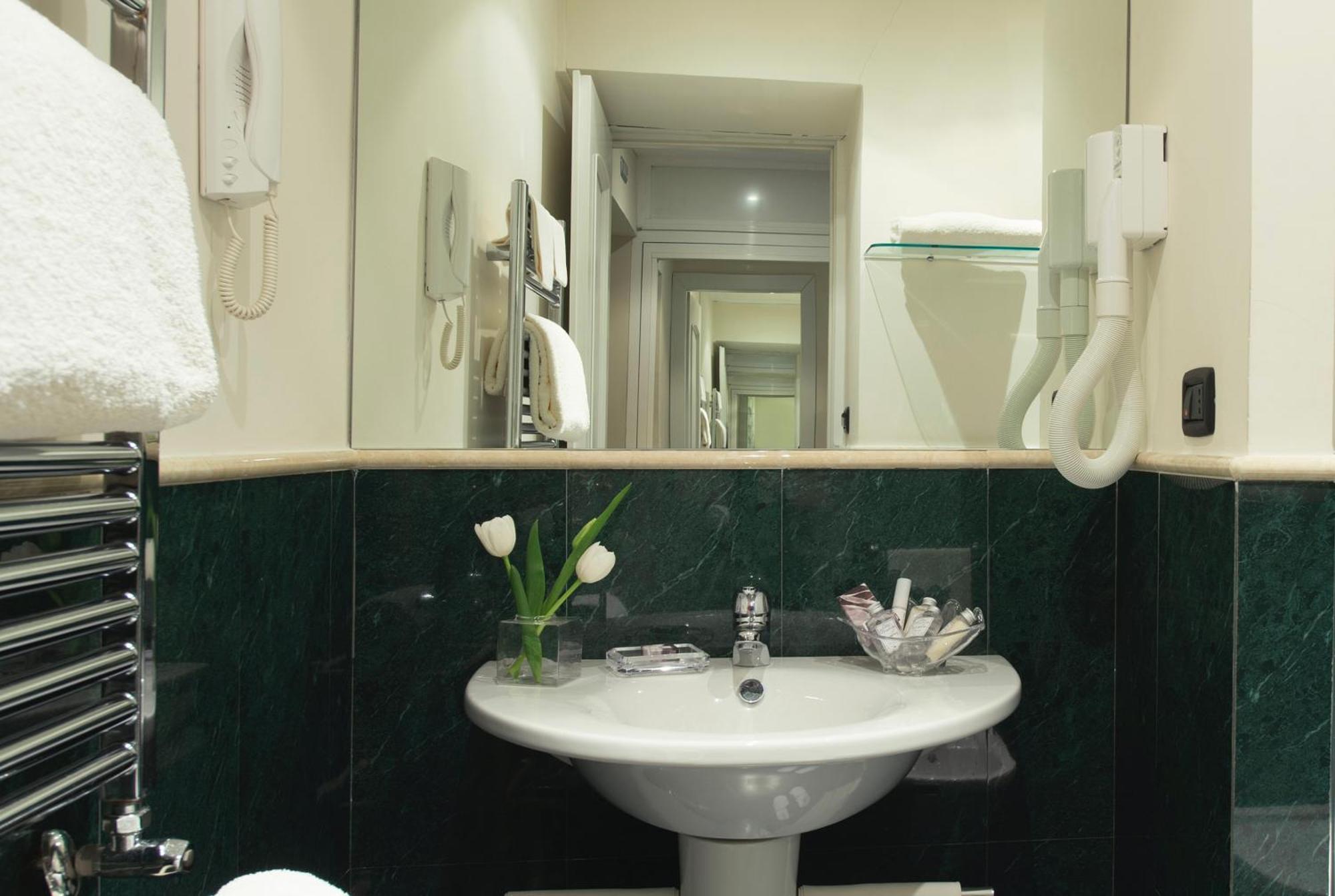 Hotel Gregoriana Rzym Pokój zdjęcie