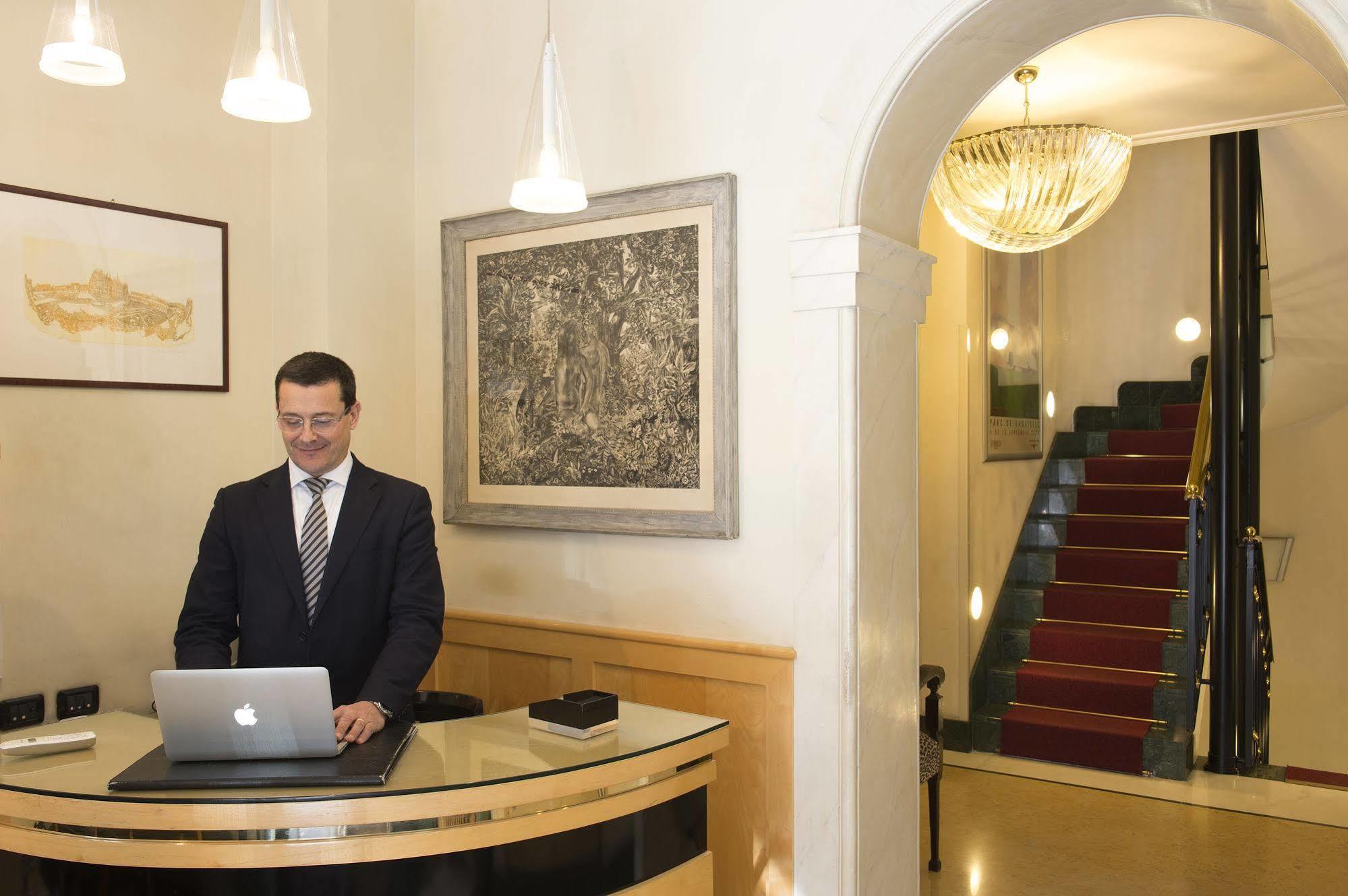 Hotel Gregoriana Rzym Zewnętrze zdjęcie